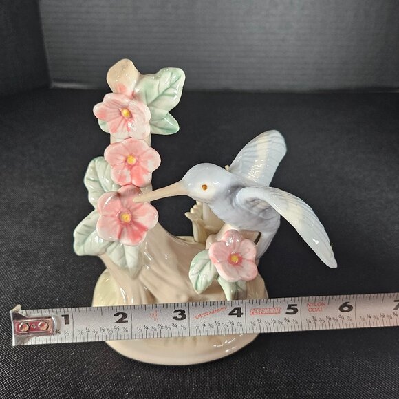 Beautiful Hummingbird Figurine And Votive Candle Holder. Anco/House of Lloyd - Picture 9 of 10
